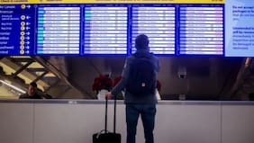 Tormentas invernales provocan más de 9.000 vuelos cancelados o retrasados en Estados Unidos