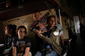 Fuerzas rusas toman mayor parte de ciudad en el este de Ucrania, clave para los planes de Moscú