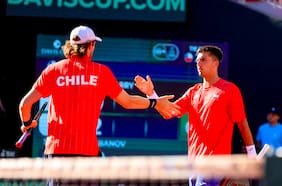 Que venga Alcaraz: Tomás Barrios y Nicolás Jarry tumban a los hermanos Sabanov y Chile jugará con España en Copa Davis