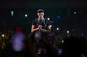 Con “secuestro” y emotivo homenaje a Galee Galee: Pailita descolla en el Movistar Arena