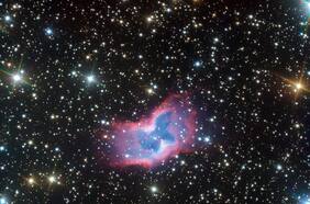 Una impresionante mariposa espacial captada por un telescopio ubicado en Chile