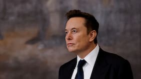 Elon Musk deja de ser billonario tras caída en acciones se Space X y Tesla