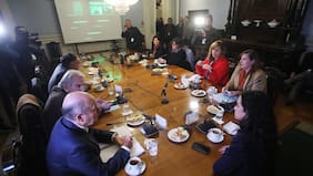 Megarreforma: Quiroz cede y acepta conformar mesa de negociación impulsada por presidenta del Senado