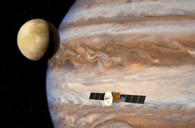 JUICE: misión de la ESA logra histórico sobrevuelo de la Luna y la Tierra e inicia su viaje a Júpiter