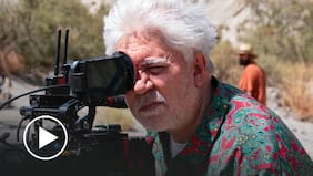 Los detalles de “Amarga Navidad”, la nueva y elogiada película de Pedro Almodóvar