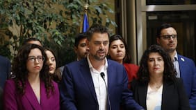 Manouchehri cuestiona al Partido Republicano y Kast tras denuncia por vinculación del diputado Araya en trama bielorrusa