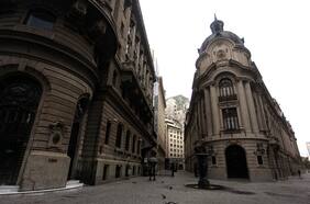 Bolsa de Santiago y S&P Dow Jones lanzan índice sustentable que incluye a 26 compañías