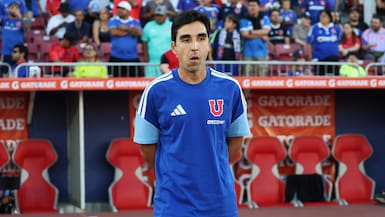 El pobre registro de Paqui Meneghini que lo pone como uno de los peores entrenadores de la U en la última década