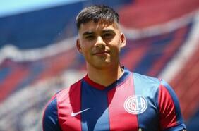 “Desconozco su paradero”: el polémico presente de Alex Ibacache que lo tiene con un pie fuera de San Lorenzo