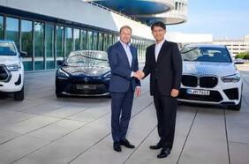 BMW se asocia con Toyota para lanzar su primer auto a hidrógeno