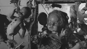 La tenebrosa historia de la Isla de las Muñecas en México, donde Lady Gaga grabó su video con Tim Burton