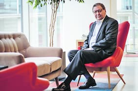 El día después: el análisis de Ascanio Cavallo al arribo de Kast a La Moneda