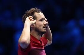 Daniil Medvedev enciende la polémica por la sanción a Sinner con un irónico comentario