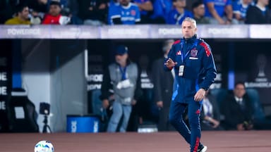 ¿Prepara su regreso? Gustavo Álvarez está a una firma de volver a dirigir tras su tormentosa salida de la U