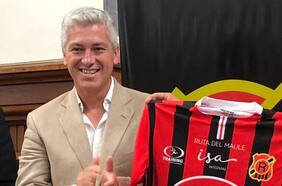 “Se toman determinaciones estatales con efectos muy malos”: Felipe Muñoz aborda la amenaza de FIFA y Conmebol a la ANFP