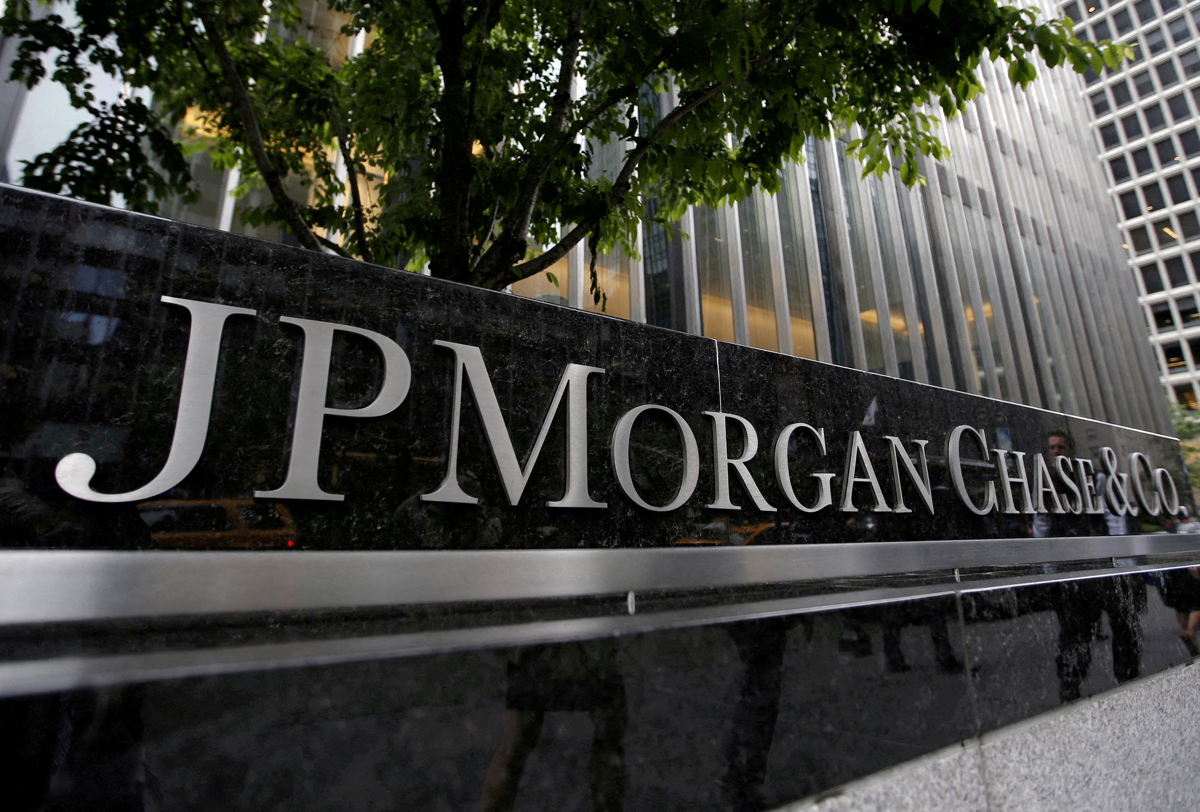 JP Morgan resalta las presiones fiscales que ve en la megarreforma del Presidente Kast
