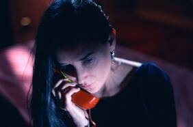 The Substance: la polémica cinta de Demi Moore llegará a Chile tras su premio en Cannes