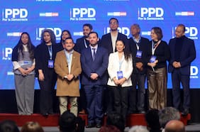 No sabía ni su presidente: caos en el PPD por el acuerdo de sus senadores con el oficialismo en megarreforma y la cita de emergencia