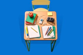 Escolares retrotech: la generación que vuelve al MP3 y a las cámaras digitales en la era sin celulares