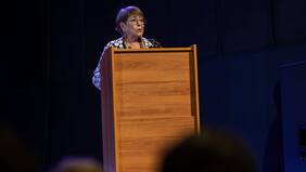 Bachelet proyecta su salto a la ONU y Kast marca presencia en el tercer día de Congreso Futuro