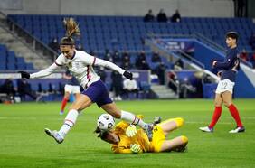 La selección femenina de Estados Unidos se alza: va a la corte para exigir el mismo trato salarial que los hombres