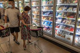 Estos son los alimentos congelados que debes evitar en exceso, según una experta