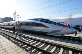 Cómo es el tren de alta velocidad de China que promete convertirse en el más rápido del mundo