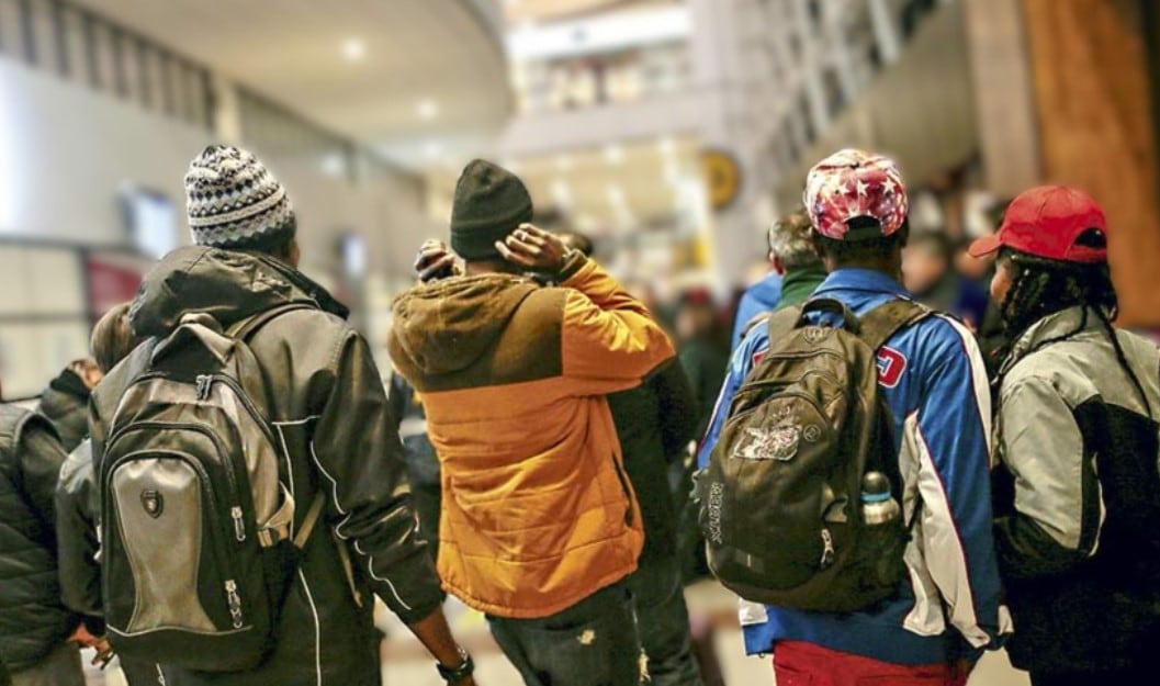 Las irregularidades migratorias que reveló la Contraloría en el sistema de visado por reunificación familiar