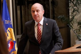 La respuesta de Hacienda que decepcionó al PS y al PC: dice que Quiroz no tendría conflicto de interés para tramitar megarreforma