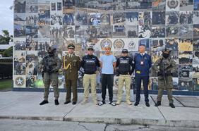 Trasladan a Bogotá a sicario del “Rey de Meiggs” para iniciar trámites de extradición