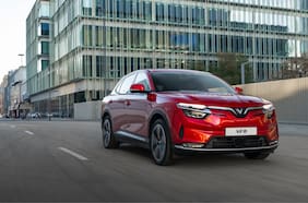 Demandan a fabricante por autos eléctricos que tardan más de 24 horas en cargarse