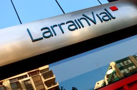 Caso lavado de activos: sobreseen a gerente general, pero no a LarrainVial Corredora de Bolsa