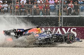 Max Verstappen choca y partirá vigésimo en Australia: Mercedes domina la qualy y logra el 1-2