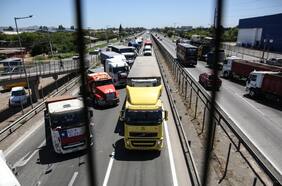 Tercer día de paro: cuáles son las principales rutas afectadas, qué medidas anunció el gobierno y qué demandan los camioneros