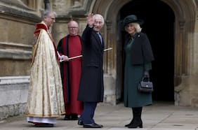 Primera aparición pública tras su diagnóstico de cáncer: Rey Carlos saluda a feligreses en la misa del Domingo de Resurrección