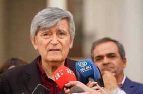 “El PS no es un partido subordinado al PC”: Escalona marca diferencias tras críticas de Carmona a exministro Marcel