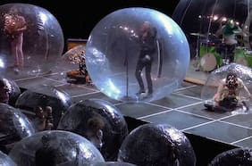 Flaming Lips se envuelve en burbujas para enfrentar al covid: así preparan sus shows en pandemia