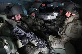 Consulado en Polonia pide a chilenos residentes en Ucrania contactarlos ante conflicto con Rusia