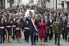 Perú: Vizcarra en la cuerda floja