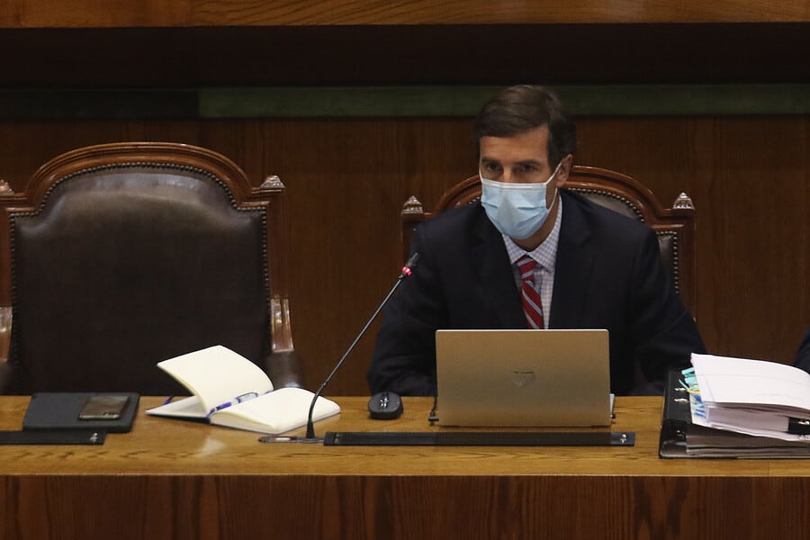 Jorge Gálvez cuando, en pandemia, defendió autoridades acusadas constitucionalmente.