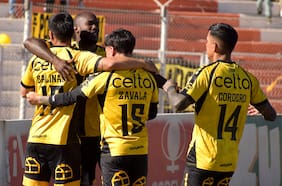 No hay cómo bajar a Coquimbo: el líder del campeonato gana en El Salvador y reafirma una campaña histórica