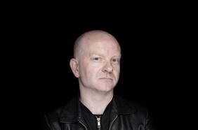 Un show lumínico programado por un algoritmo en tiempo real: así será el regreso en vivo de Atom Heart