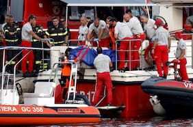 Localizan los cuerpos de cinco de los seis desaparecidos por el naufragio de un yate en Sicilia