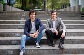 “No somos un bot genérico”: la startup creada por un ingeniero y un arquitecto para encontrar casas por WhatsApp