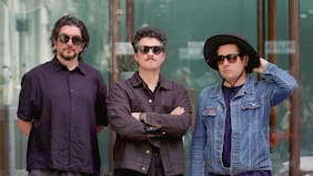 De Saloon celebra su nuevo disco con presentación gratuita en el Metro de Santiago