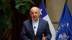 Senador Castro (PS) atribuye a la oposición el retraso en discusión sobre ley de eutanasia