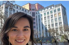 Exministra Izkia Siches pausa la devolución de su beca de Medicina Interna para especializarse en infectología