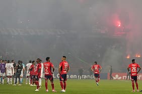 El millonario castigo de la Conmebol contra Independiente Medellín por los disturbios que cancelaron el duelo ante Flamengo