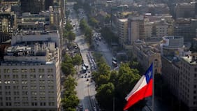 FMI y encuesta del BC reducen apuesta de crecimiento del PIB 2026 para Chile y será el segundo más bajo de Latinoamérica