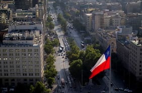 FMI y encuesta del BC reducen apuesta de crecimiento del PIB 2026 para Chile y será el segundo más bajo de Latinoamérica
